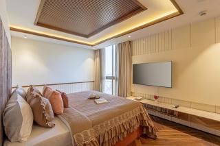 Alaya Stays Manhattan 1804 - 3 BHK Duplex With Stunning Views, Office & Stylish Bar - Jaipur - 3