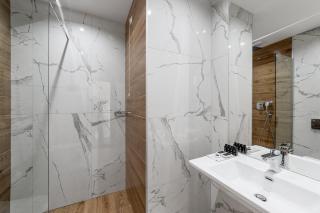 Tomis Garden Aparthotel Bucuresti - Bucarest - 9