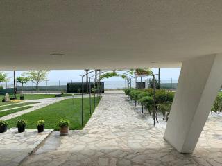Villa IVIA - Mándra - 2