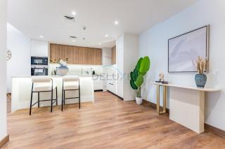 Refurbished 1BR High-Floor Unit with Partial City & Sea Views, Walking Distance to the Beach, Elite Residence, Dubai Marina by Deluxe Holiday Homes - 4