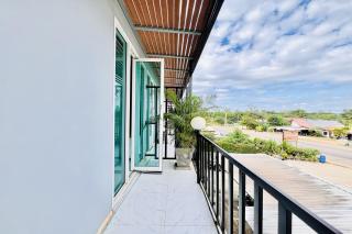 Parichat Bandung Hotel - Ban Dung - 3
