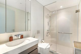 Luxurious 1 BR in Beach Isle - Dubai - 4