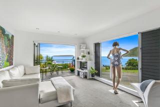 Spectacular Ocean View Retreat - 7