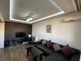 Yeznik Koghbatsi - Amiryan crossroads 1 bedroom comfy apartment with Balcony KO100 - Erevan - 1
