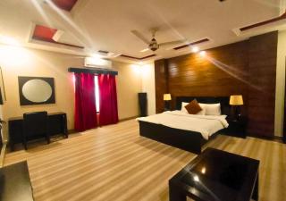 Hotel Signature Express - Lahore - 9