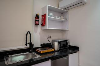 Classy One Bedroom Apartment G03 R Suites - 4