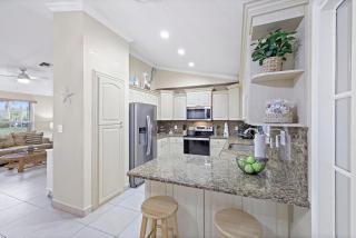 580 Blackmore Court - Marco Island - 4