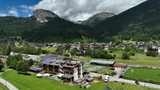 Hotel Davost - 0
