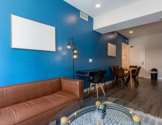 Modern Gem in Hollywood - Los Angeles - 8