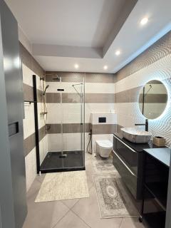 Warsaw Smart Apartment with Parking - 8