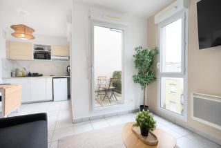 Le studio urbain - Parking - Tassin-la-Demi-Lune - 2