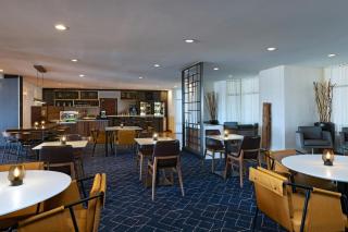 Courtyard by Marriott Laredo - 2