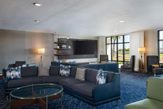 Courtyard by Marriott Laredo - 3