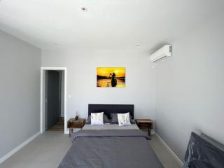 Anam Luxury 3 Bedroom apartment - 2