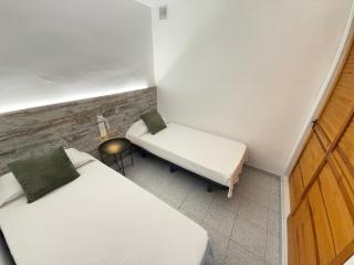 Agi Pi Sunyer Apartments - Roses - 2