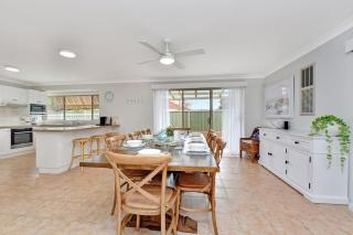 The Fingal Escape - Fingal Bay - 4