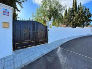 Luna House Sevilla - Guillena - 9