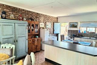 Boknesstrand Self-catering Accommodation Holiday Home - a Mermaids Cottage minutes to the beach, lagoon, shops & more! - Boknes - 6