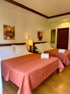 Club Balai Isabel Taal Lakeview 305 Malvar - 9