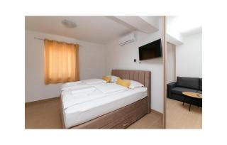 Stunning Home In Supetar - 1