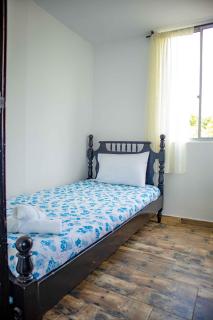 Apartamento en Armenia 3 cuartos capacidad 7, parqueo y Wi-Fi gratis -302-233-52-81- - Armenia - 6