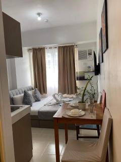 Affordable Ohana Buenbyahe Staycation at Urban Deca Tower Mandaluyong Shaw Blvd MRT - Manila - 3