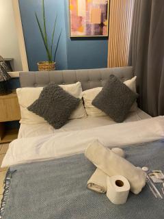 Affordable Ohana Buenbyahe Staycation at Urban Deca Tower Mandaluyong Shaw Blvd MRT - Manila - 4