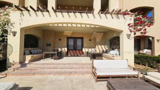 Sabina - A Luxurious Fully Furnished Ground Floor 2BD Apartment in El Gouna-Red Sea - Hurghada - 6