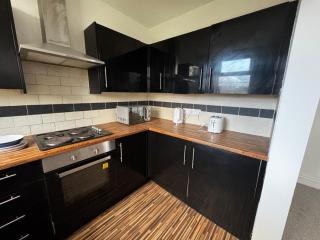 Double-Bedroom in the Heart of Salford Manchester Perfect for Short Stays - Manchester - 4