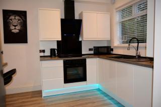 Manchester Holiday Home - Manchester - 8