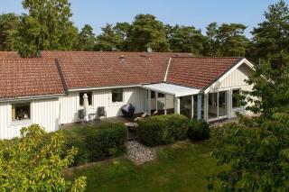 Big sea-loving house close to the beach - 0