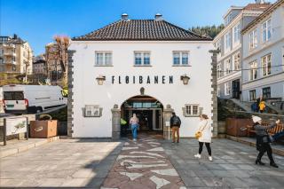Dinbnb Apartments I 300m to Bryggen & Fløien I Renovated 2023 - Bergen - 8