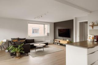 DINBNB APARTMENTS l 15min to C Station l Huge Social Space l Balcony - Oslo - 0