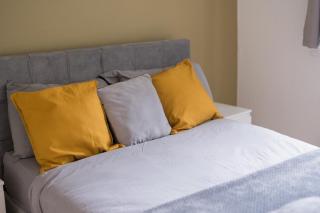 3 Bedroom Central Birmingham - 6