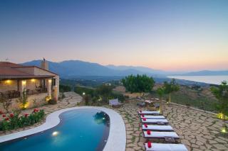 Alexis Villa, Serene Escape with mesmerising views, By ThinkVilla - Episkopi - 5