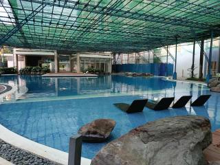 Spacious Staycation in Pasig Urban Metro Escape - 4