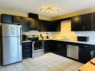 Tranquility in Trenton -Sleeps 9 - 5