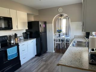 2 Homes for large group Hot Tub - 7