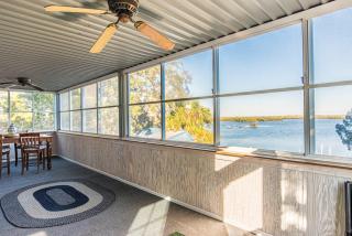 Ozello Coastal Lodge Your Tranquil Waterfront Retreat Sleeps 6 Private Dock Dog Ok - 5