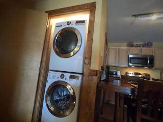 Powder Pad Near Lone Peak - walkable to Big Sky Resort - Big Sky - 2
