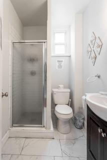 Charming 2BR 1BA Apartment Near NYC Airport - Bayonne - 6