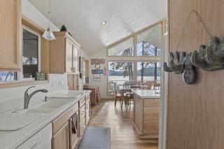 Lakefront Cabin Retreat with Stunning CDA Views - 4