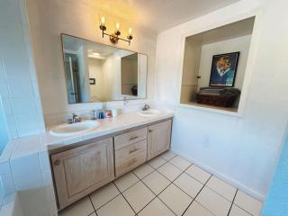 Charming Apartment with Stunning Views - ALT - MA - Malibu - 6
