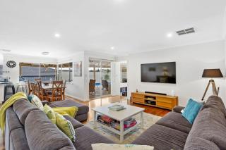 5BR Retreat with Pool, table tennis and Pure Relaxation - 2