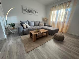 MELITA - Apartment with terrace, 200 m from the beach - Novi Vinodolski - 6