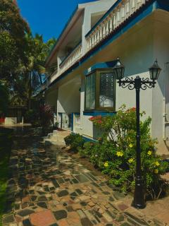 Honeydew Suites By Goaround Homes- Vagator, North Goa - Vagator - 7