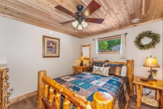 TB12 Thunder Bay Resort Cabin 12 - Phelps - 4