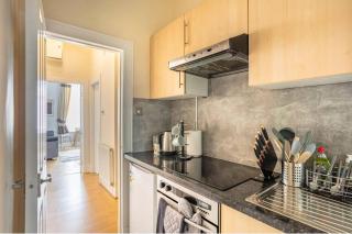 1BR Summit Holburn - Cosy Flat with Ultrafast WiFi - Aberdeen - 9