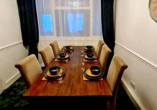 Reading - 3-Bed House - Sleeps 6 - Garden - WiFi - Reading - 8