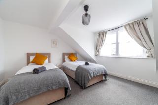 Arte Stays Serviced Houses Stratford - 3 Bedrooms 2 Bathrooms Houses London, Stratford, Maryland, Free Parking, Garden, Weekly or Monthly Stays - up to 8 guests - Londra - 6